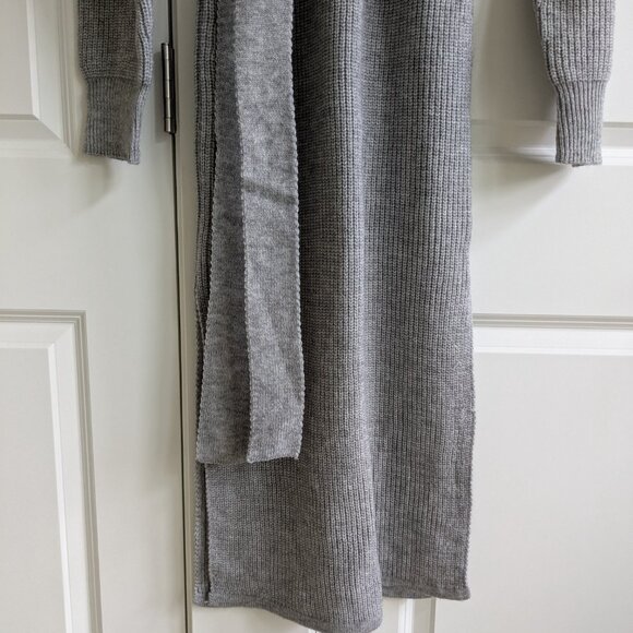 NWT Shein Frenchy Sweater Dress L Gray Chunky Knit Deep V Neck Side Slits Comfy - Picture 4 of 10